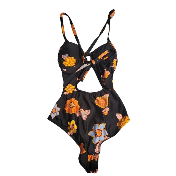 ModCloth Floral Cut Out One Piece Swimsuit - Picture 4 of 6